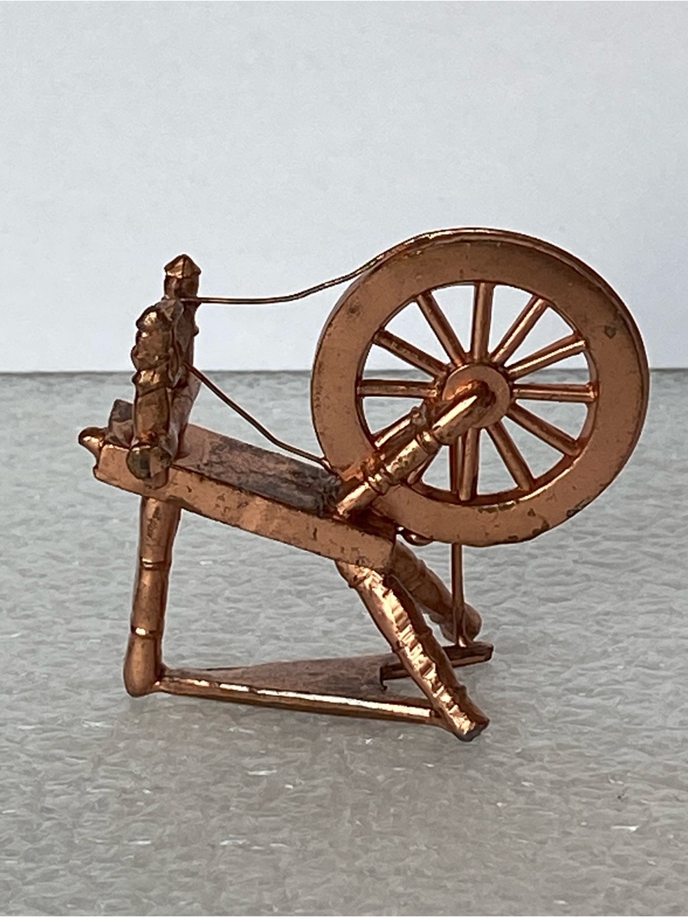 Vintage Dollhouse Miniature Die-Cast Metal
Spinning Wheel